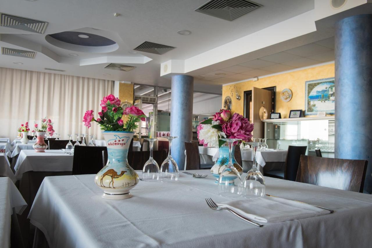 Hotel Mirage Torre Santa Sabina Quarto foto